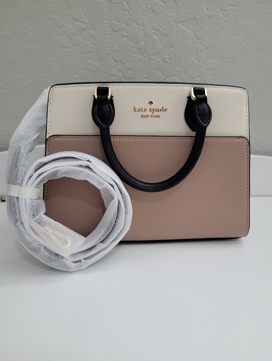 kate spade Handbags - 🏷1 DAY SALE🏷🤍🤎Kate Spade Bag🤎🤍